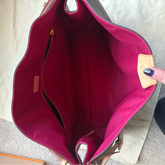 Louis Vuitton Graceful MM – Monogram Canvas with Bright Peony Interior - Picture 7 of 10